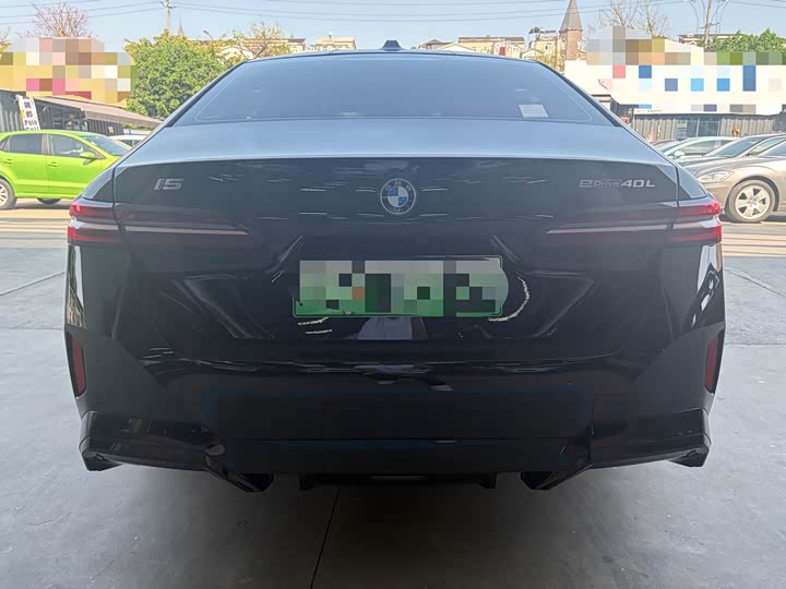 BMW i5, 2025 — фото 3 из 9