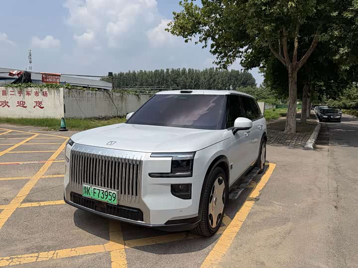 Zeekr 9X, 2026 — купить в Санкт-Петербурге под ключ