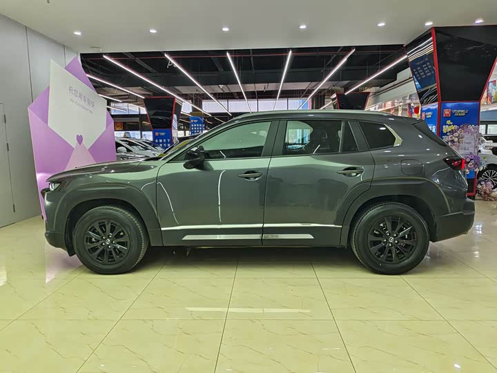 Mazda CX-50, 2023 — фото 7 из 9