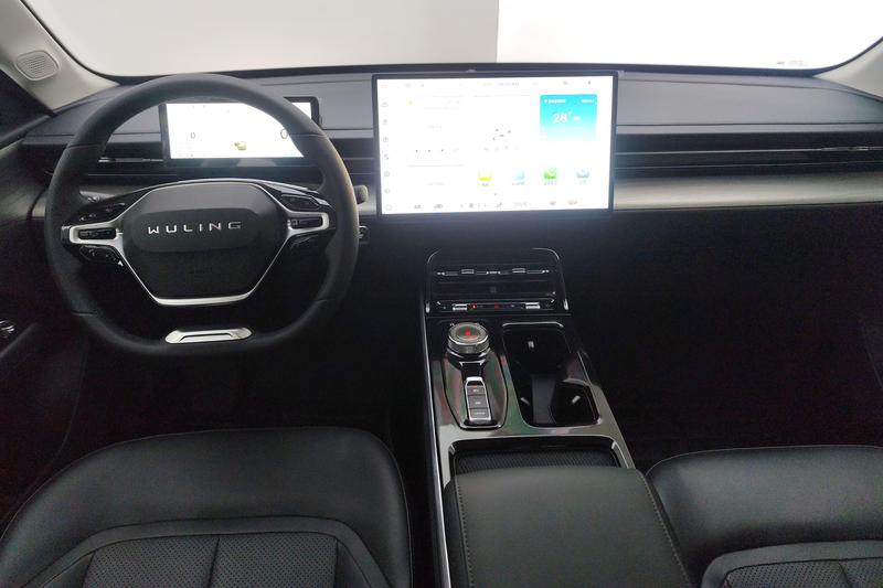 Wuling Starlight, 2025 — фото 9 из 12