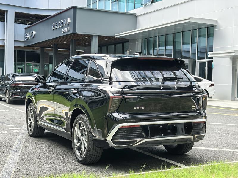 Hongqi HS3 Hybrid, 2025 — фото 4 из 12