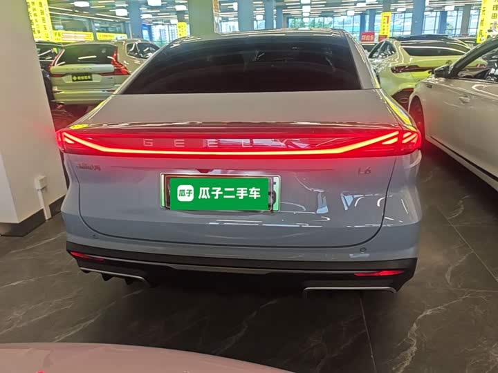 Geely Galaxy L6, 2024 — фото 6 из 9