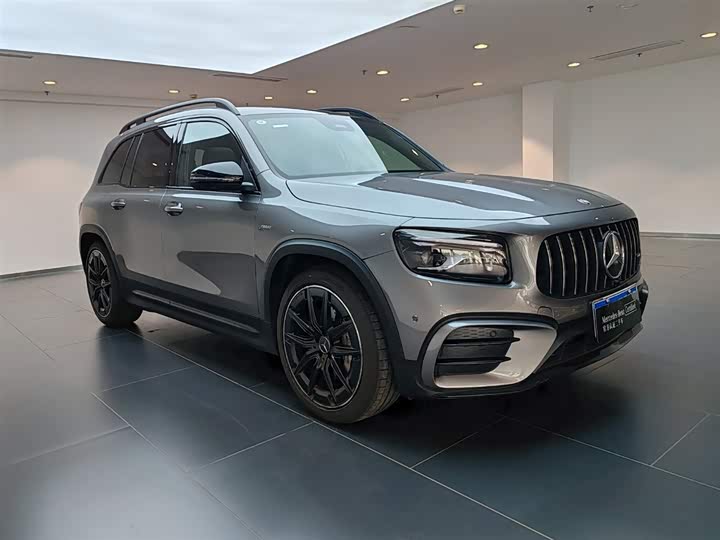 Mercedes-Benz GLB-Class AMG, 2025 — фото 3 из 9
