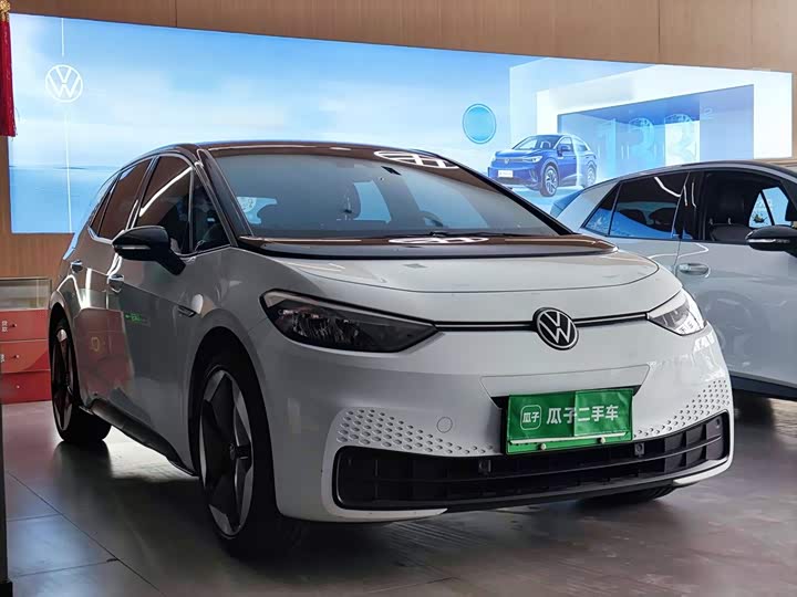Volkswagen ID.3, 2023 — фото 4 из 9