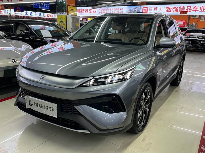 BYD Song Pro Hybrid, 2024 — фото 2 из 9
