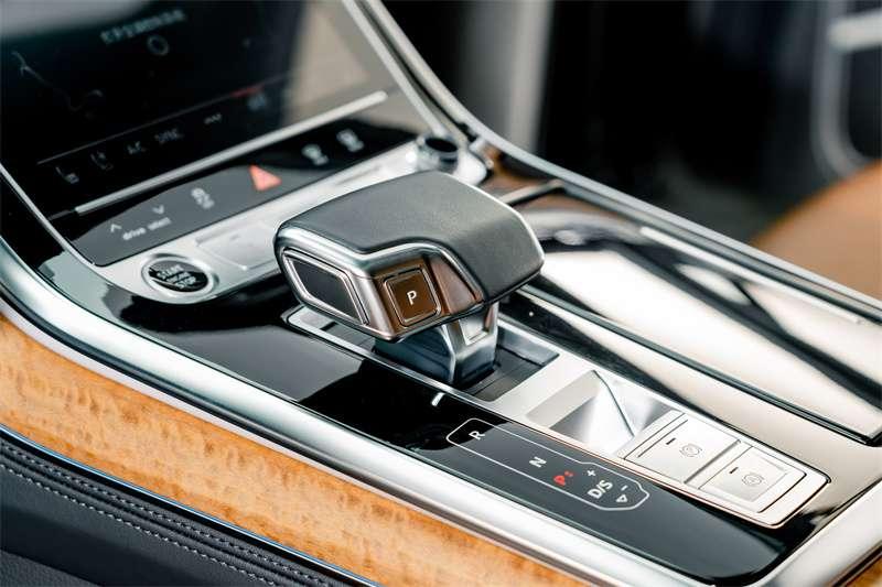 Audi Q7, 2022 — фото 10 из 12