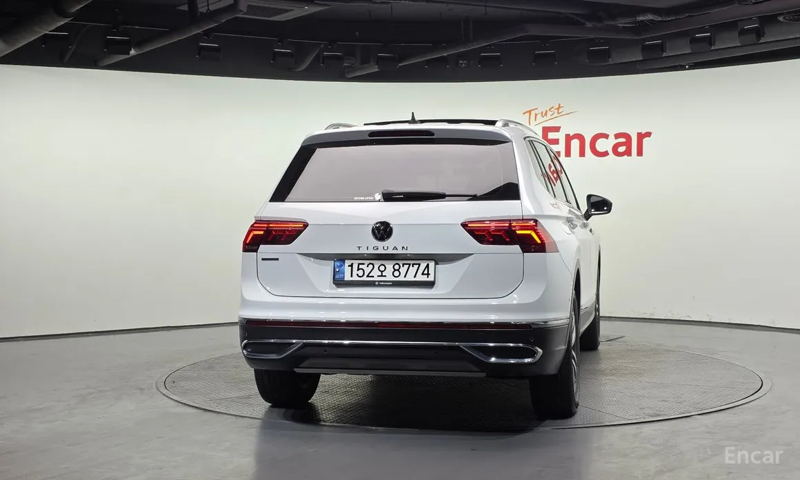 Volkswagen Tiguan, 2022 — фото 4 из 12