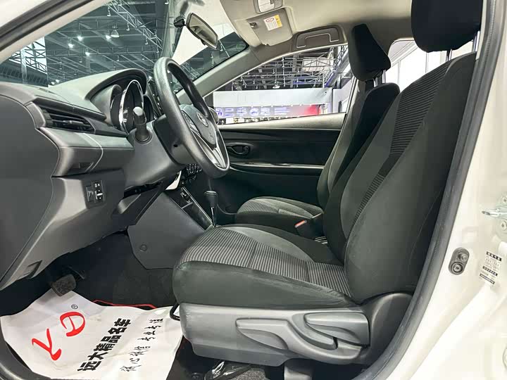 Toyota Vios, 2023 — фото 4 из 9