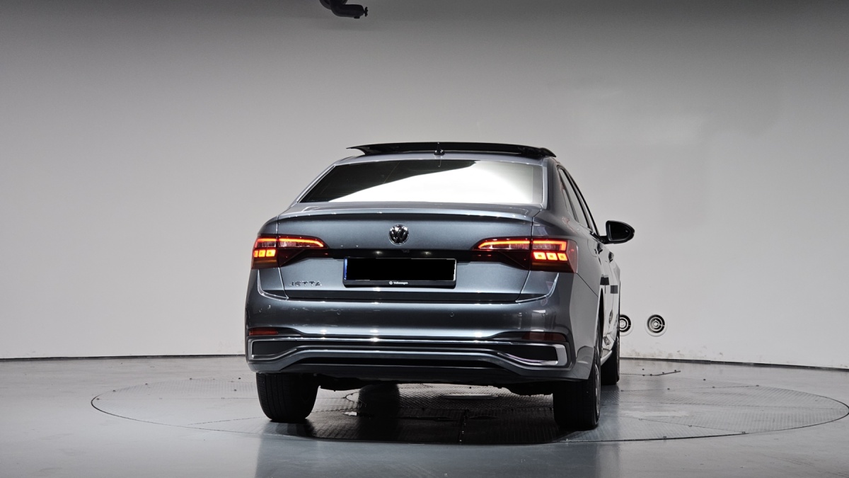 Volkswagen Jetta, 2023 — фото 4 из 12