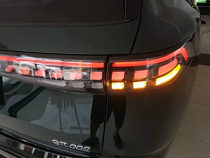Dongfeng Yipai eπ 008, 2025 — фото 8 из 9