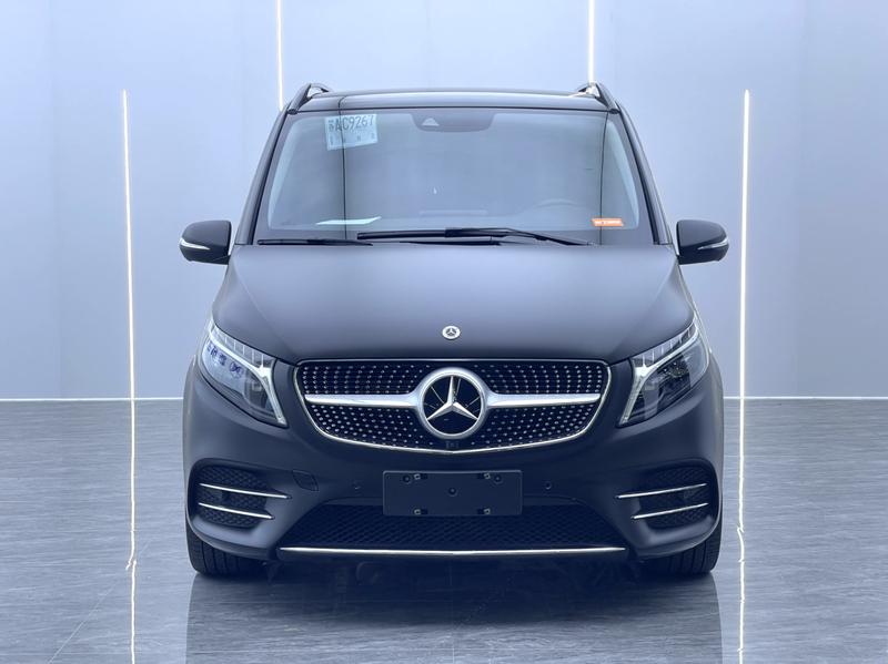 Mercedes-Benz V-Class, 2022 — фото 2 из 11