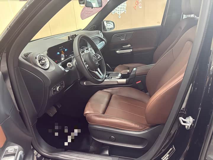 Mercedes-Benz GLB-Class, 2023 — фото 4 из 9