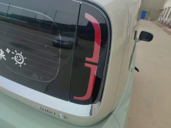 Baojun KiWi EV, 2023 — фото 8 из 9