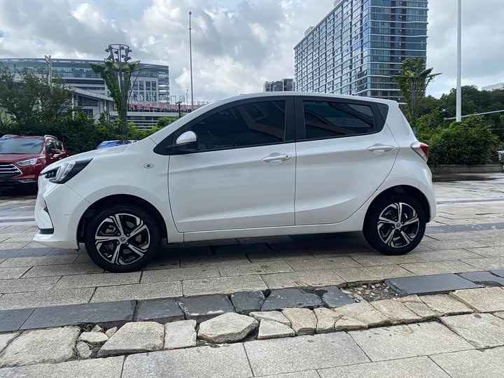 Changan BenBen E-Star, 2022 — фото 7 из 9