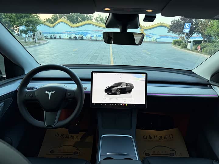 Tesla Model Y, 2023 — фото 7 из 9