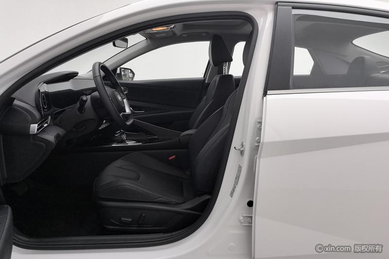 Hyundai Elantra N line, 2024 — фото 12 из 12
