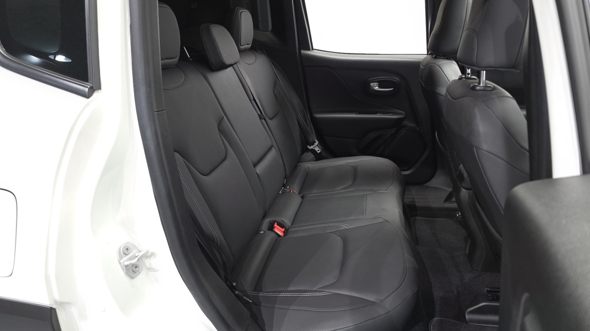 Jeep Renegade, 2023 — фото 11 из 12