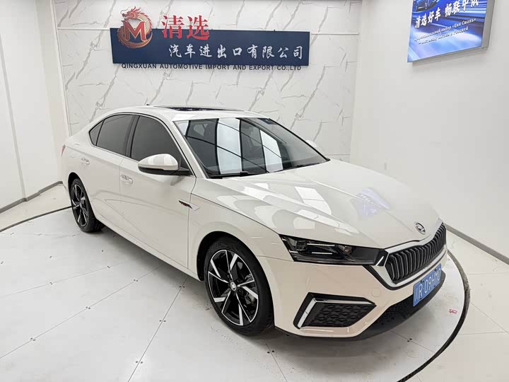 Skoda Octavia Pro, 2021 — фото 3 из 9