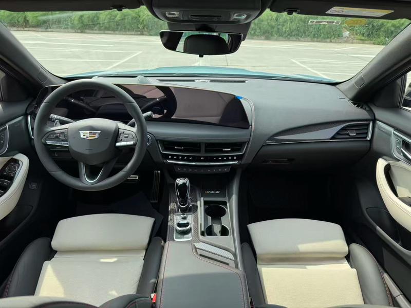 Cadillac CT5, 2025 — фото 7 из 10