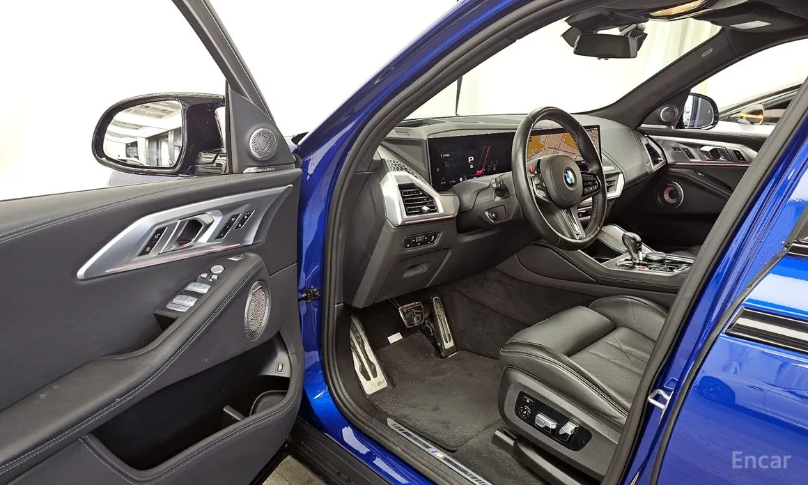 BMW XM, 2023 — фото 10 из 12