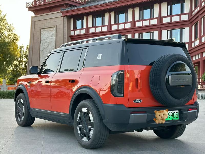 Ford Bronco Hybrid/EV, 2025 — фото 4 из 10