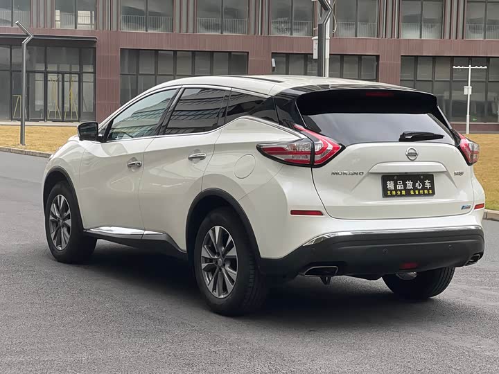 Nissan Murano, 2023 — фото 4 из 9
