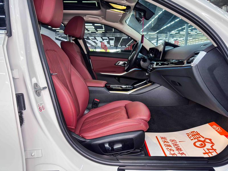 BMW i3, 2022 — фото 10 из 12