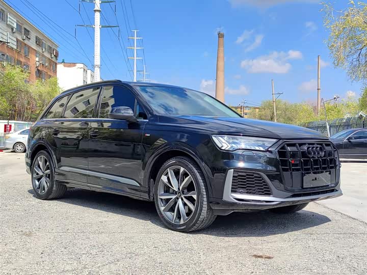Audi Q7, 2023 — фото 3 из 9