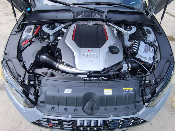 Audi RS 5, 2025 — фото 9 из 9