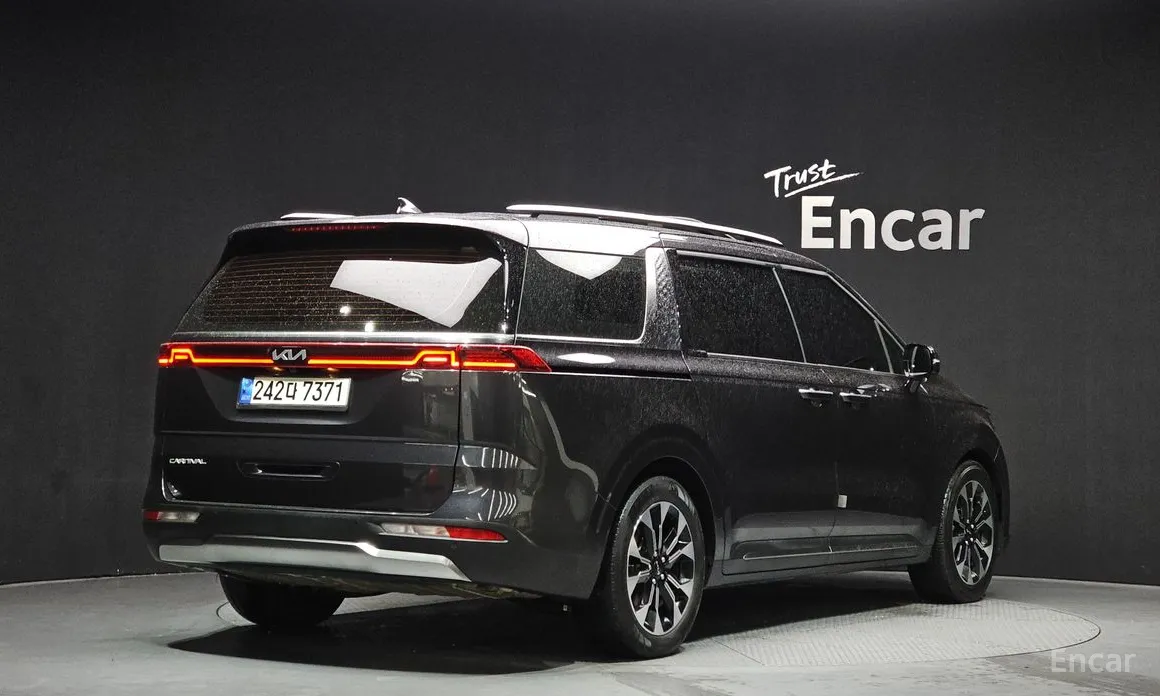 Kia Carnival, 2021 — фото 2 из 12