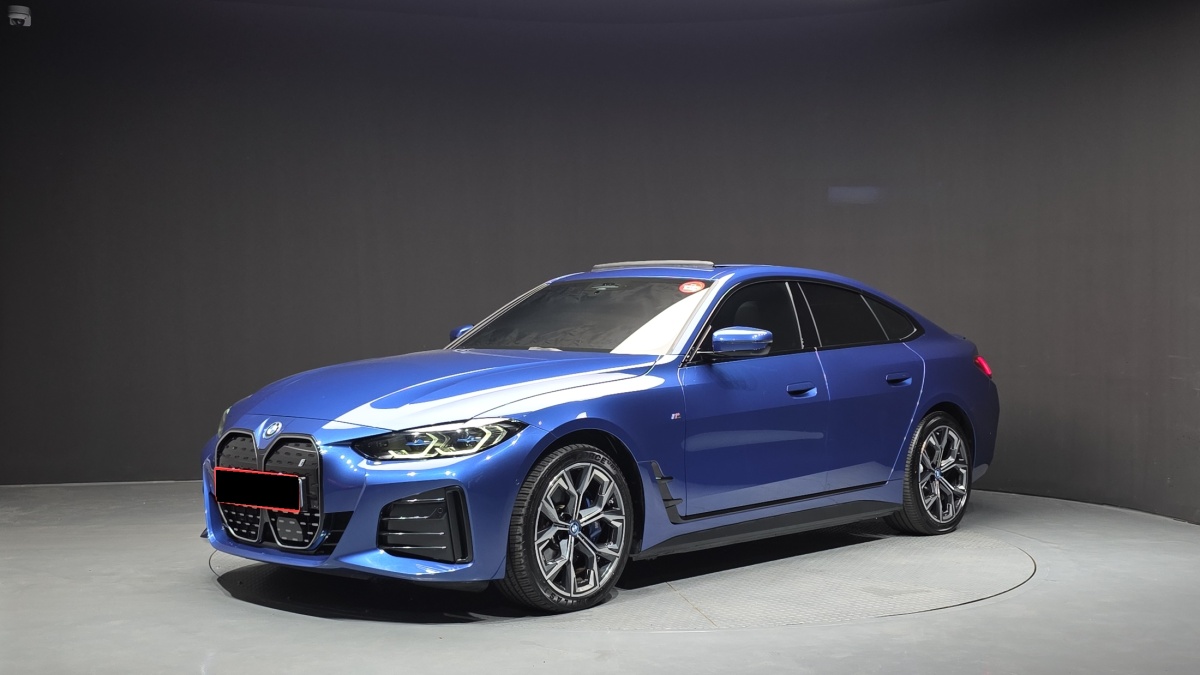 BMW i4, 2023 — купить в Санкт-Петербурге под ключ