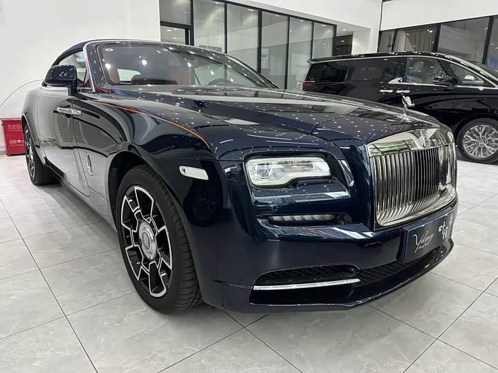 Rolls-Royce Dawn, 2022 — фото 3 из 9