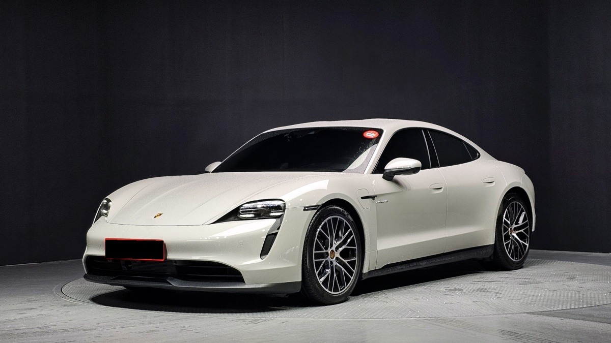 Porsche Taycan, 2023 — купить в Самаре под ключ
