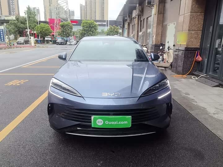 BYD Seal 07 DM-i Hybrid, 2025 — фото 3 из 9