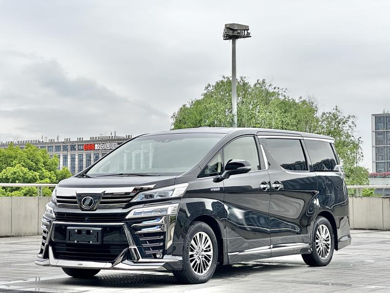 Toyota Vellfire, 2022 — купить в Ульяновске под ключ
