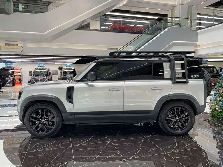 Land Rover Defender, 2021 — фото 4 из 9