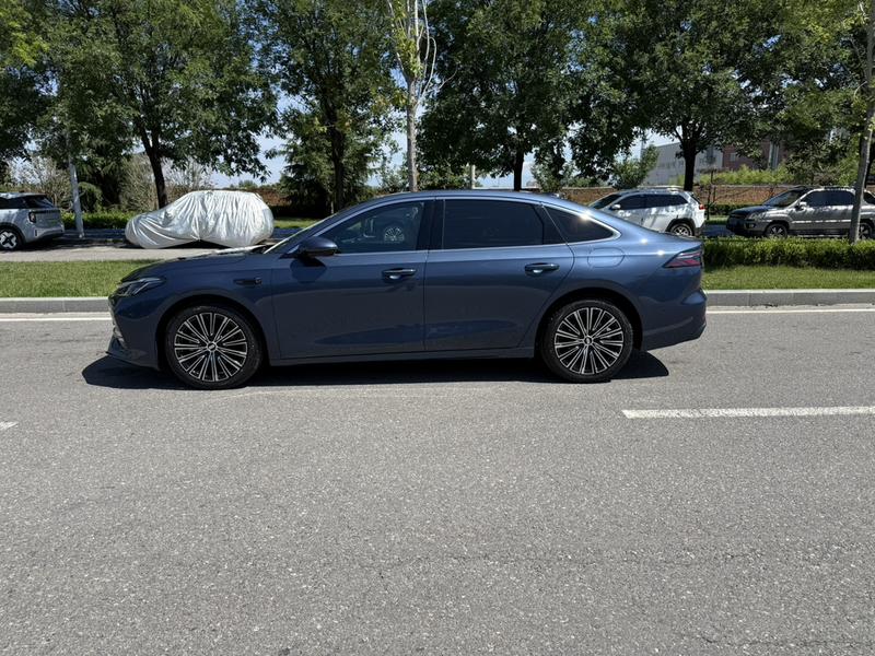 Geely Galaxy A7, 2025 — фото 4 из 12