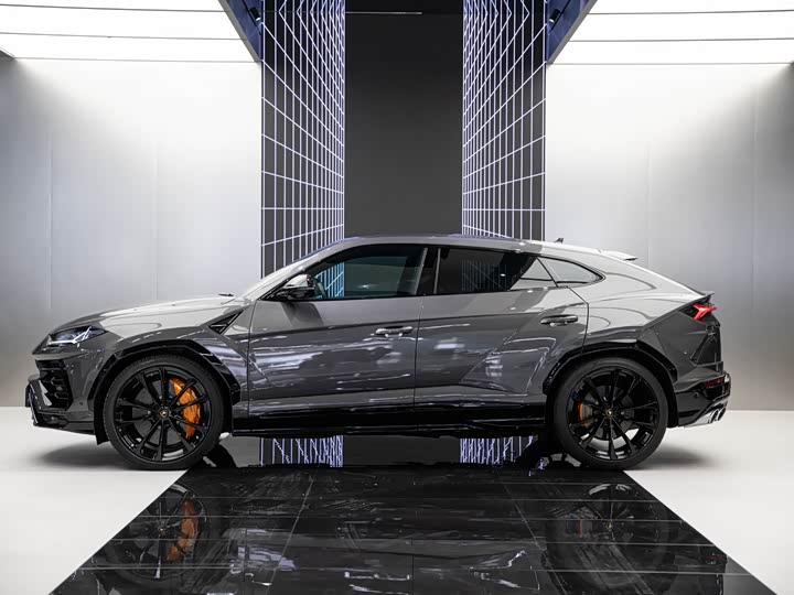 Lamborghini Urus, 2022 — фото 3 из 9