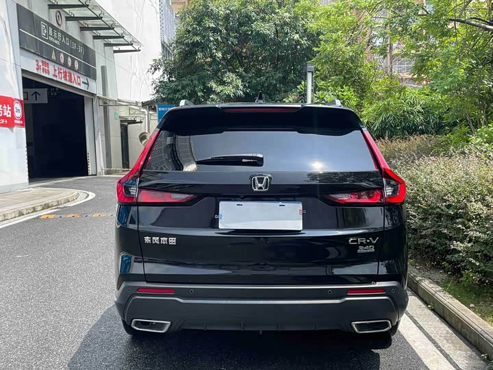 Honda CR-V, 2023 — фото 6 из 9