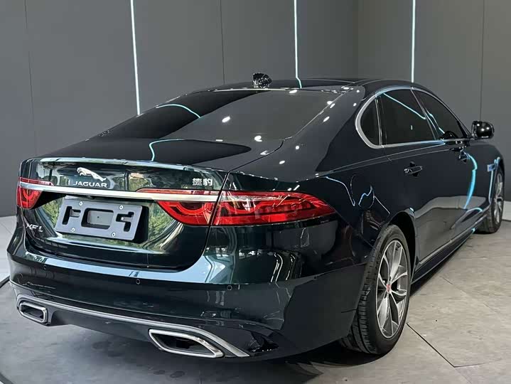 Jaguar XF L, 2023 — фото 6 из 9