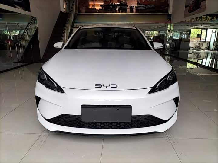 BYD Seal 05 DM-i Hybrid, 2025 — фото 3 из 9