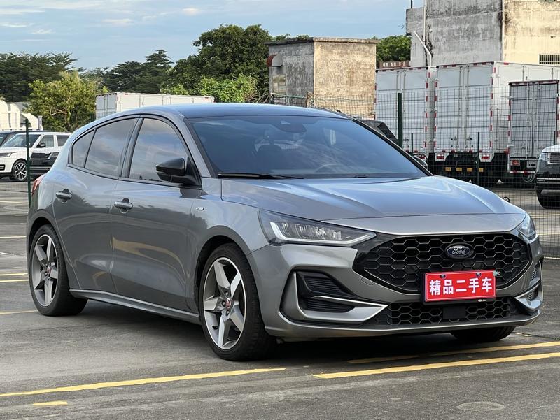 Ford Focus, 2022 — фото 3 из 12