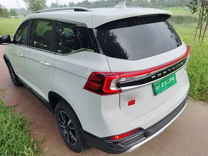 Dongfeng Forthing T5, 2023 — фото 5 из 9