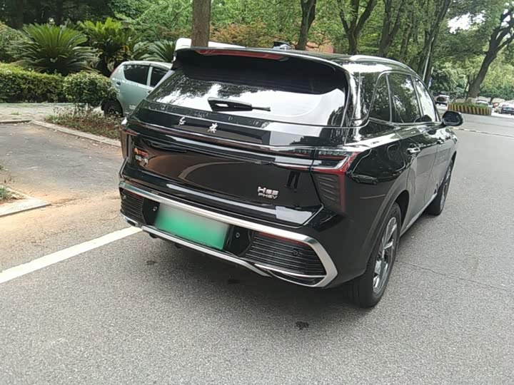 Hongqi HS3 Hybrid, 2024 — фото 7 из 9
