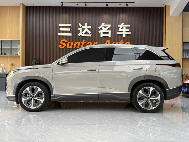 BYD Frigate 07, 2023 — фото 7 из 9