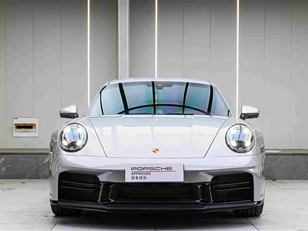 Porsche 911, 2025 — фото 3 из 9