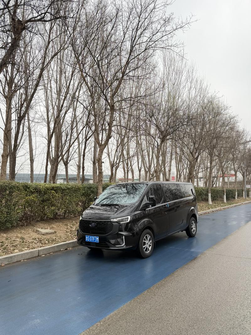 Ford Transit, 2024 — купить в Кирове под ключ