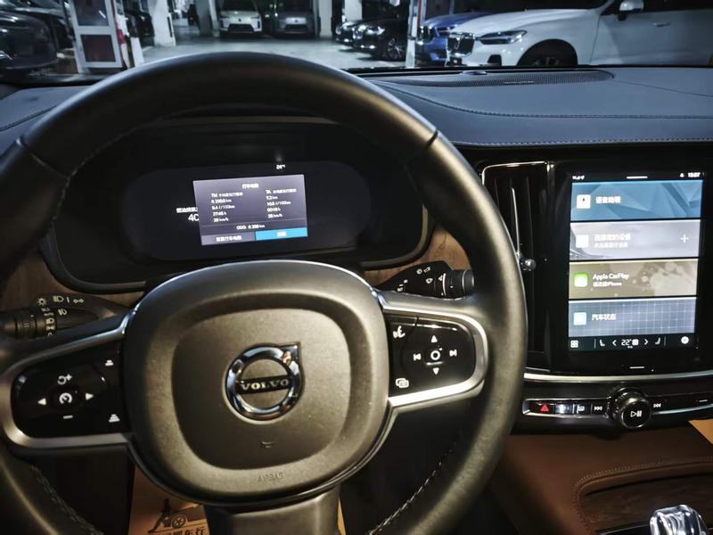 Volvo S90, 2025 — фото 7 из 10