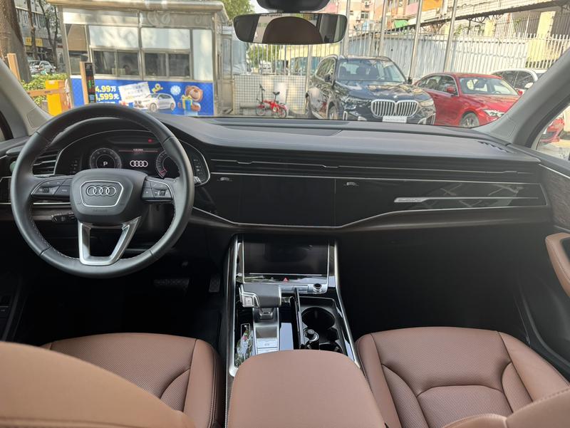 Audi Q7, 2025 — фото 8 из 12