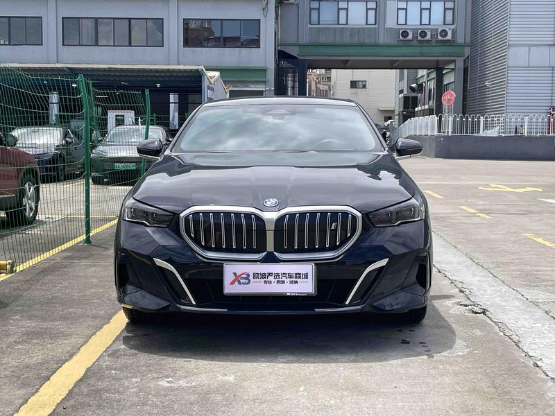 BMW i5, 2024 — фото 2 из 12
